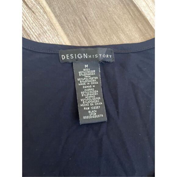 Design History Navy Blue Sleeveless Front Ruffles Tank Top Shirt Medium Workwear - Picture 2 of 3